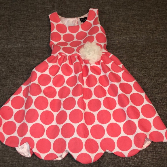 Dress 👗 - Picture 2 of 2